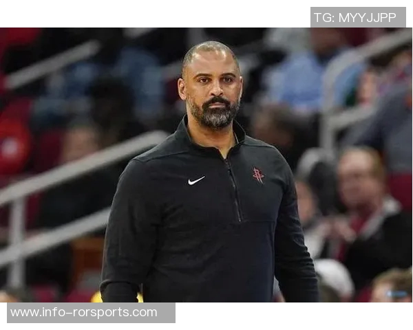 乌度卡强调快速出球的重要性避免高风险传球策略